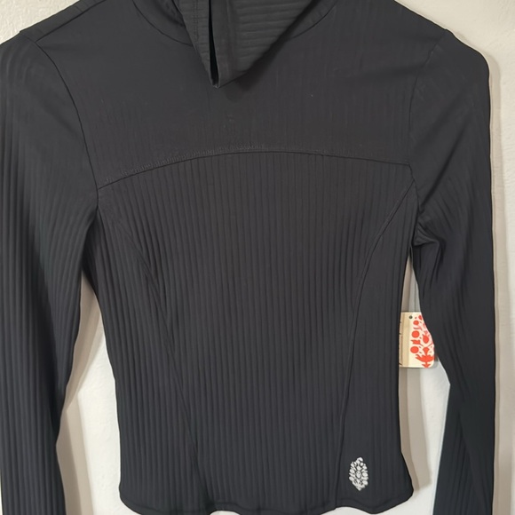 Free People Movement Tempo Ribbed Turtleneck Top - Black Size XS or Small - Picture 6 of 10